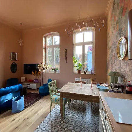 Apartament Ekskatedra Апартаменты Еленя-Гура