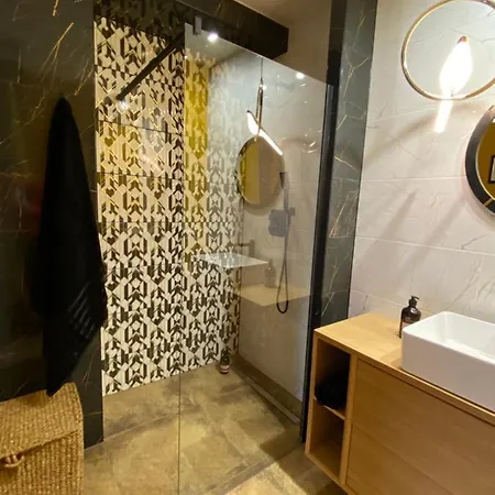 Apartament Ekskatedra Апартаменты *