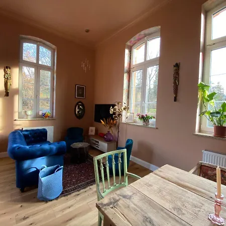 Apartament Ekskatedra Еленя-Гура